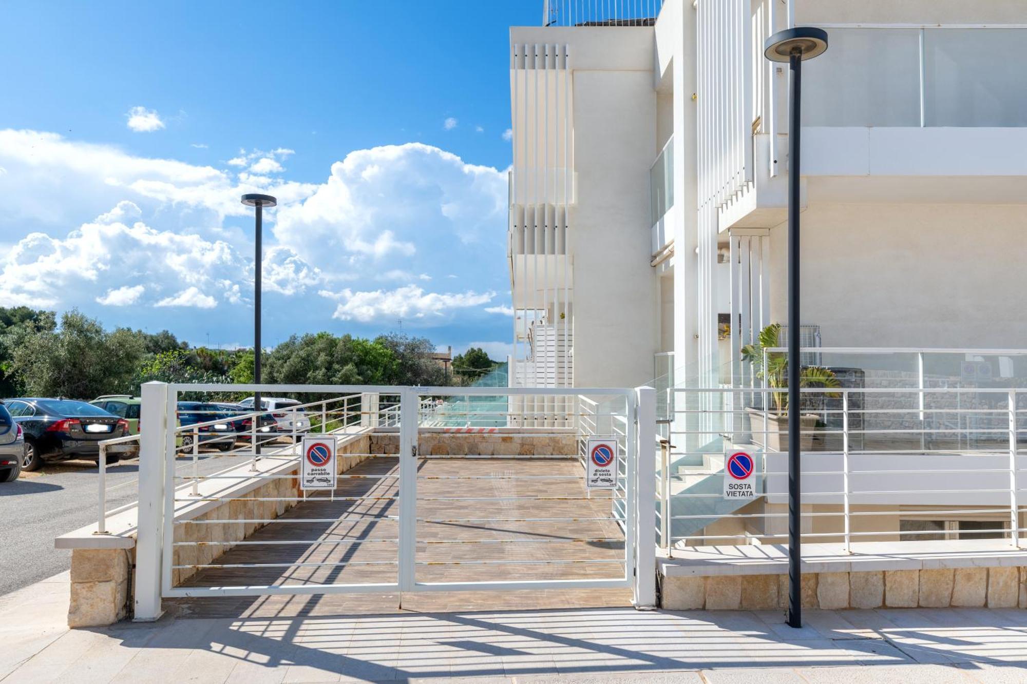 Cozy Marine Apt With Jacuzzi - 250Mt From Sea Polignano a Mare Εξωτερικό φωτογραφία